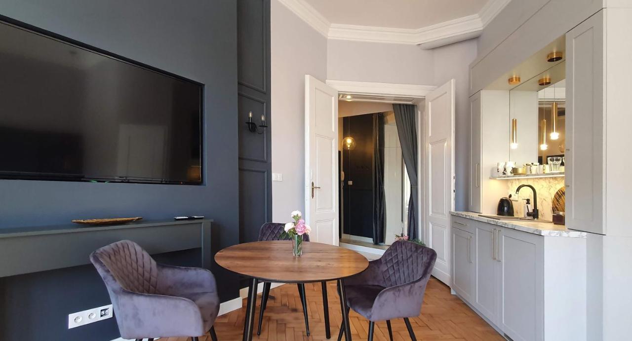 Dk Premium Ballady I Romanse Olsztyn  Exterior foto