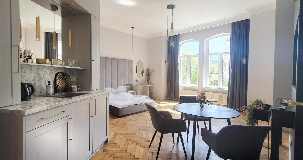 Dk Premium Ballady I Romanse Olsztyn  Exterior foto