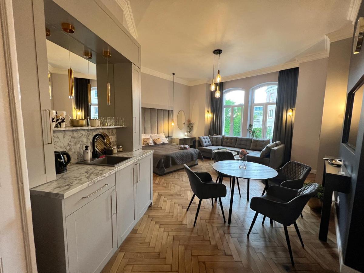 Dk Premium Ballady I Romanse Olsztyn  Exterior foto