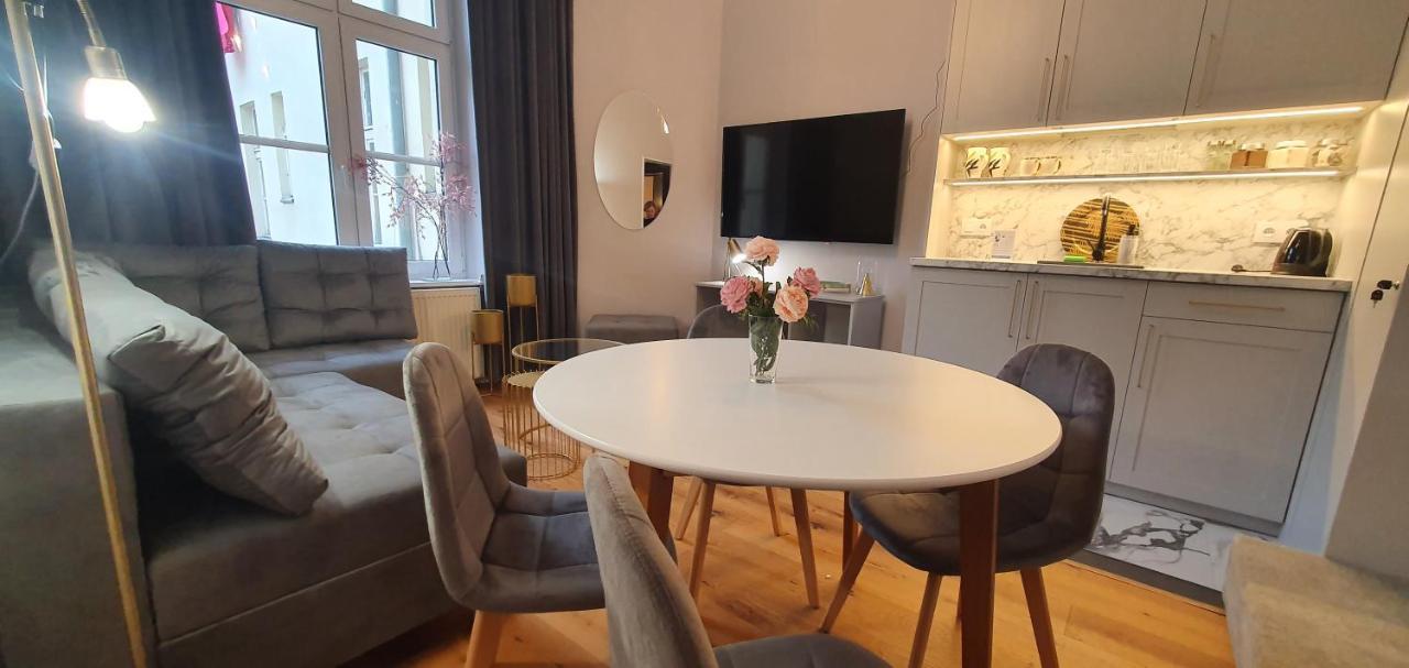Dk Premium Ballady I Romanse Olsztyn  Exterior foto