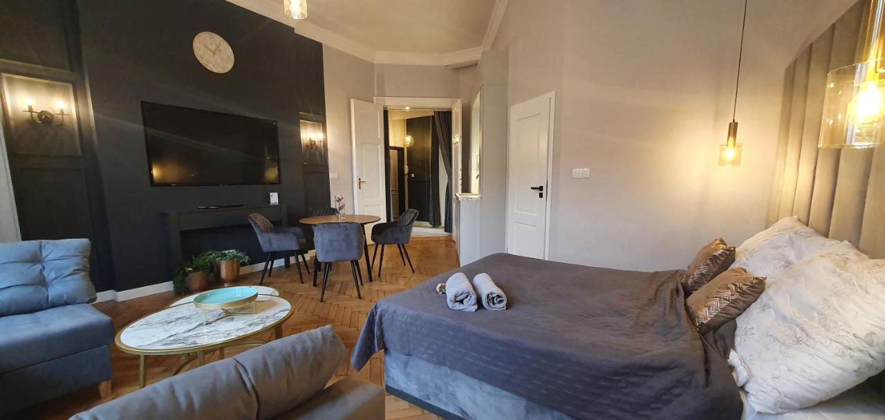 Dk Premium Ballady I Romanse Olsztyn  Exterior foto
